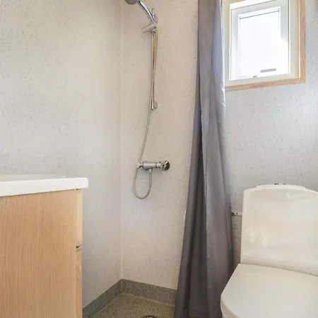 4 Star In * Thyborøn
